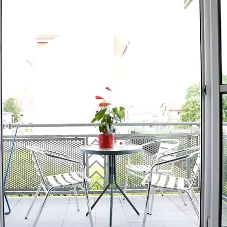 Charlotte Flat Lägenhet